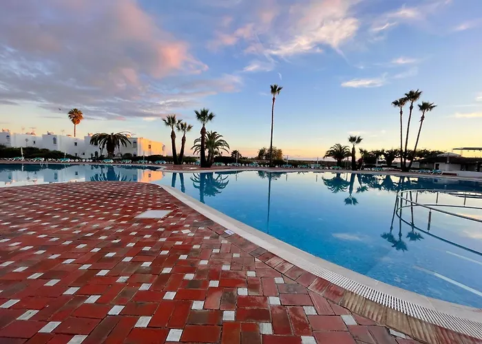 Golden Club- Eyes On Sea Appartement *